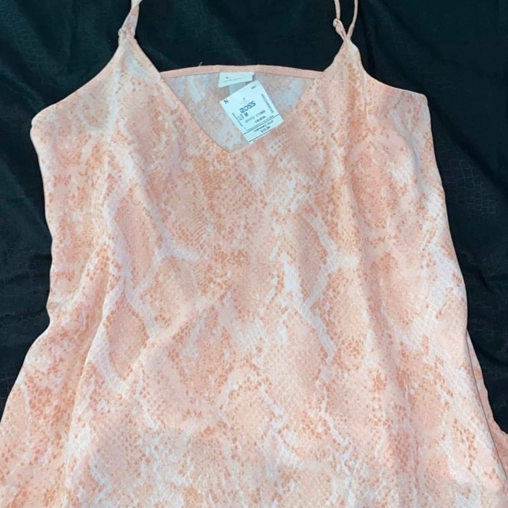 Pink tank top, Size: Medium